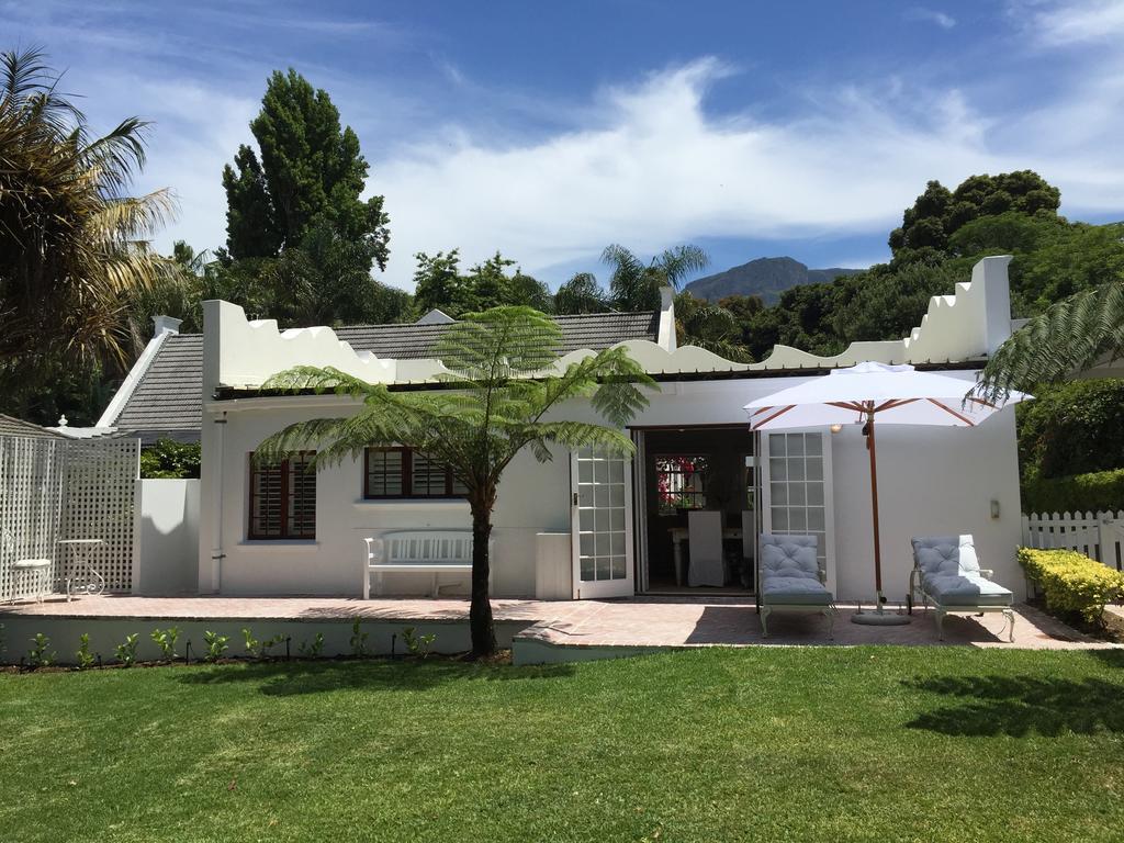 לינה וארוחת בוקר קייפטאון The White Manor חדר תמונה